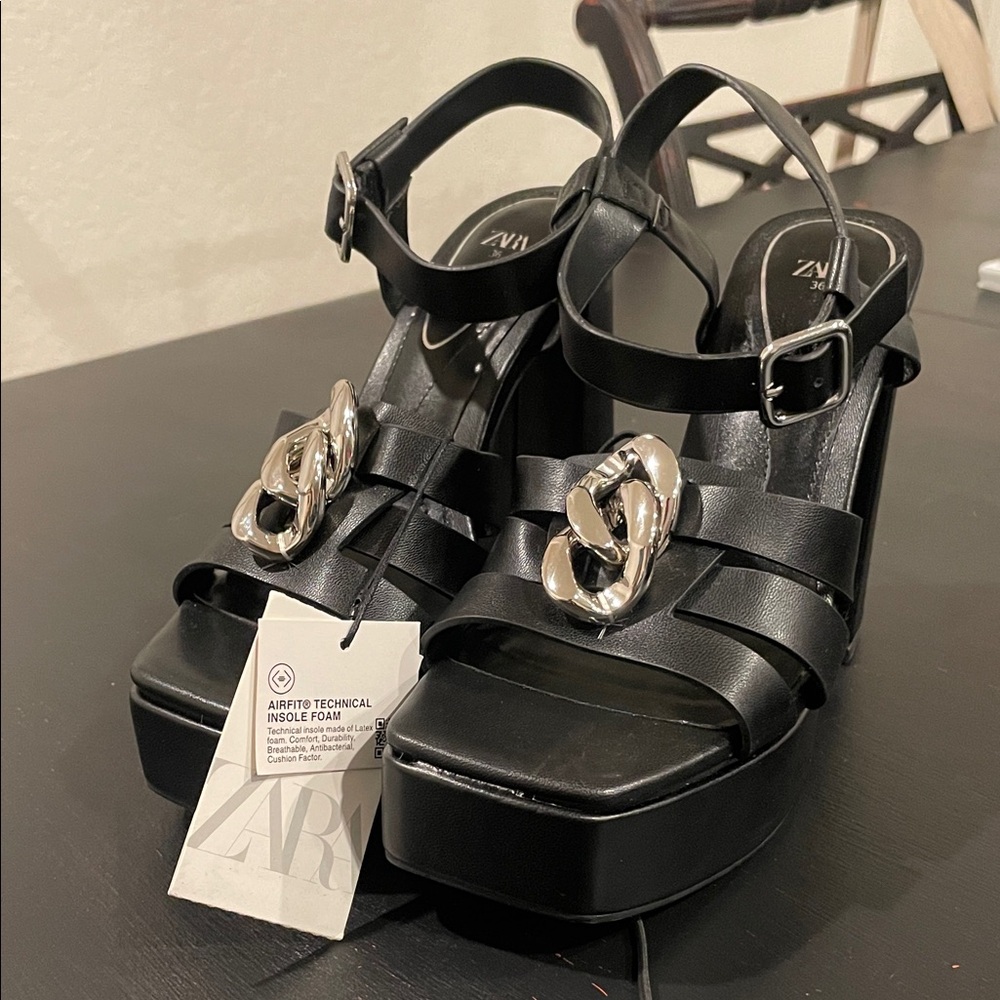 NWT Zara Black Platform Sandals with Silver Accents Size 36/6 - Picture 2 of 6